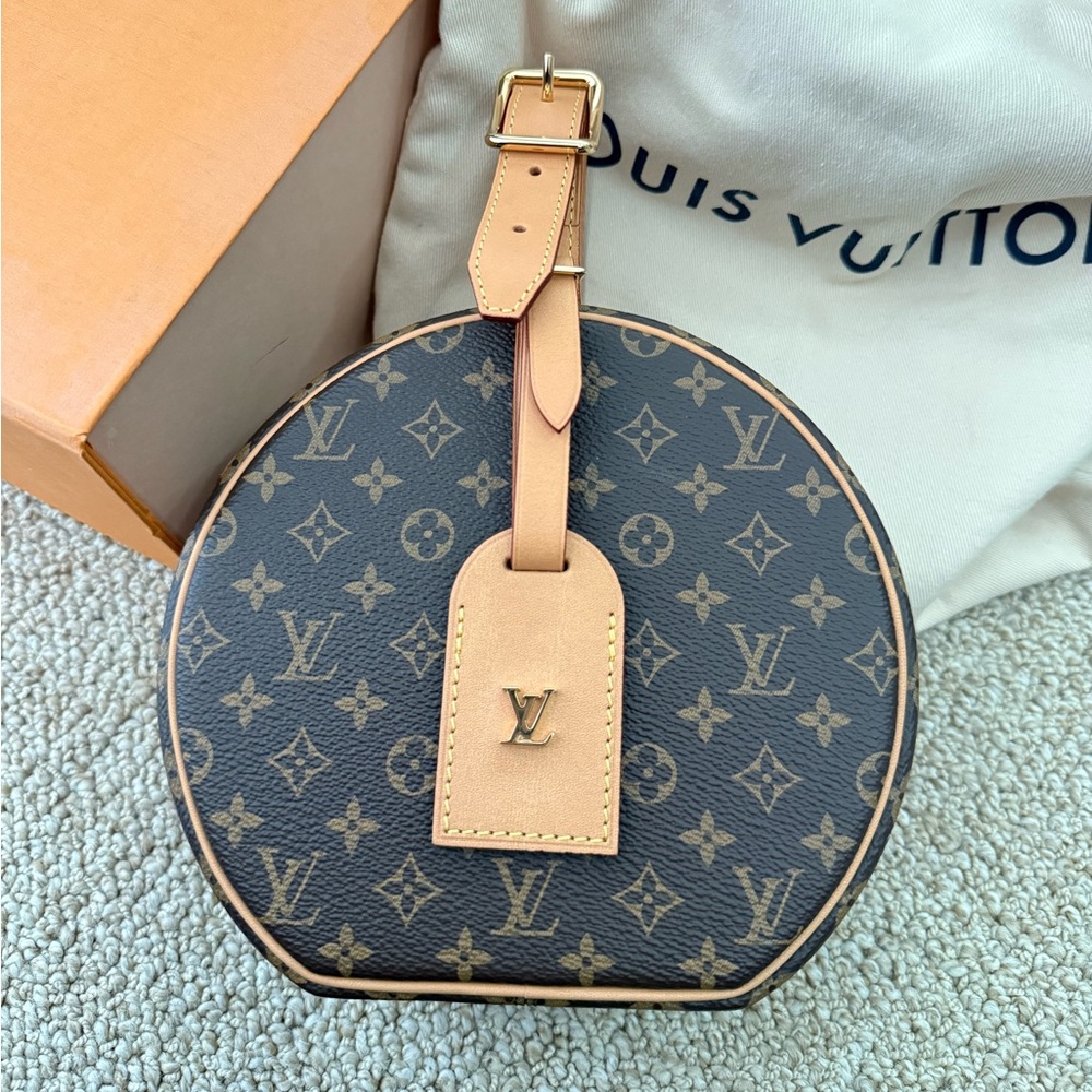 Louis Vuitton Monogram Boite Chapeau Crossbody